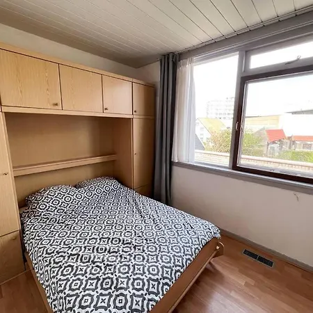 Unieke & Ruime Dijkwoning Aan Het Water * Amsterdam