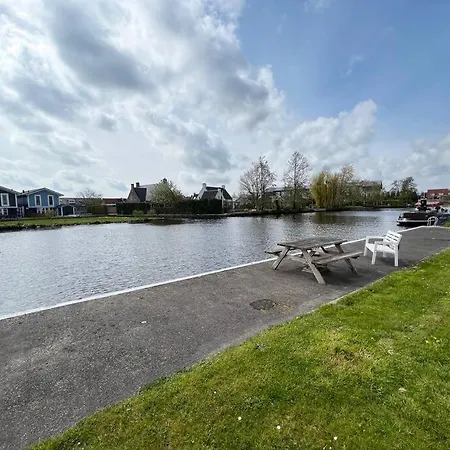 Unieke & Ruime Dijkwoning Aan Het Water Apartment Amsterdam